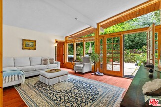 3447 Vista Haven Rd, Sherman Oaks, CA 91403
