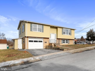516 Green St, Waynesboro, PA 17268