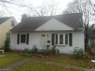 604 Edgewood Dr, Kent, OH 44240