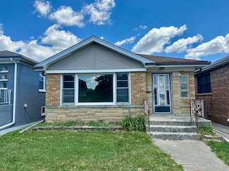 4527 N Newcastle Ave, Harwood Heights, IL 60706
