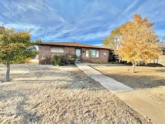 1222 S Ralls Hwy, Floydada, TX 79235