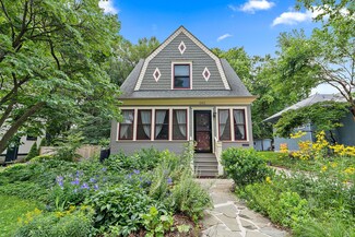 282 Hamilton Ave, Elgin, IL 60123