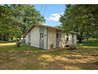 3547 Woodland Dr, Andover, MN 55304