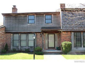 123 Wedgewood Dr, Williamsville, NY 14221