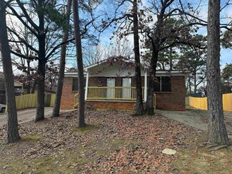 600 Mimi Ln, Little Rock, AR 72211
