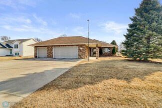 1118 Lyndon Ave S, Glyndon, MN 56547