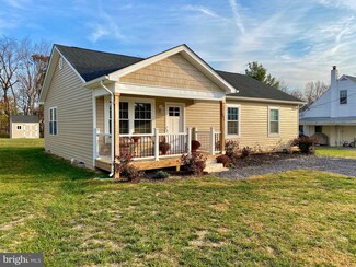 192 Craig St, Mount Jackson, VA 22842