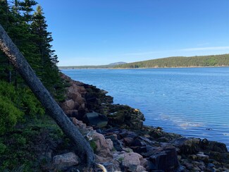 145 Summer Harbor Rd, Gouldsboro, ME 04607
