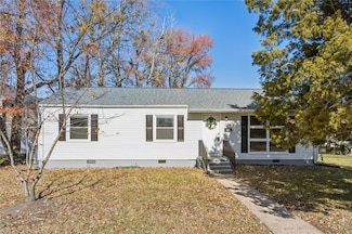 101 Bristol Ct, Hampton, VA 23666