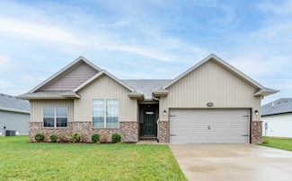 532 Fox Creek Rd, Rogersville, MO 65742