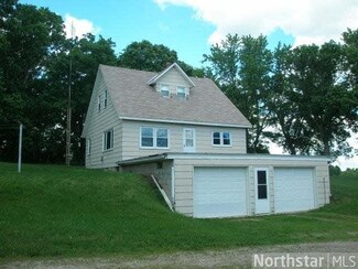 22102 300th St, Albany, MN 56307