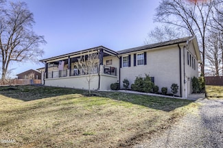 204 Georgian Ln, Sevierville, TN 37862