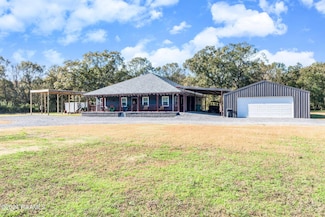 111 Carmons Rd, Palmetto, LA 71358