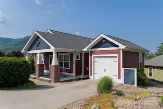 26 Byrdcliffe Ln, Asheville, NC 28805