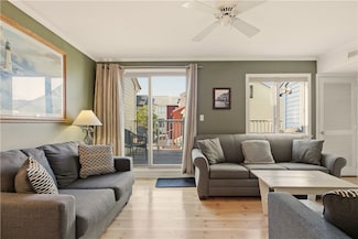 216 Goddard Row, Newport, RI 02840