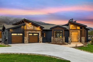 2800 Honors Ct, Silverthorne, CO 80498
