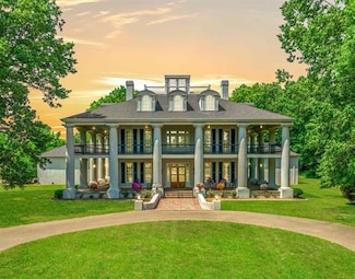 456 Mcclellan Rd, Jackson, TN 38305