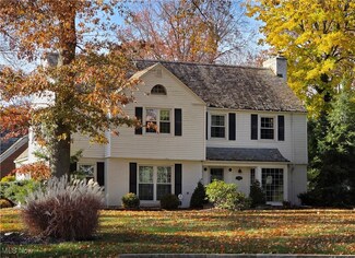 754 Merriman Rd, Akron, OH 44303