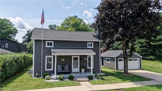 124 2nd Ave NW, Beach City, OH 44608