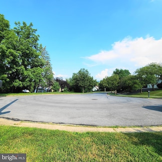 1206 Sawgrass Cir, State College, PA 16801