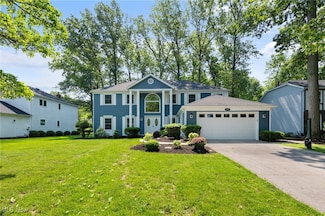 1857 Holdens Arbor Run, Westlake, OH 44145