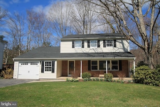 322 Douglas Dr, State College, PA 16803