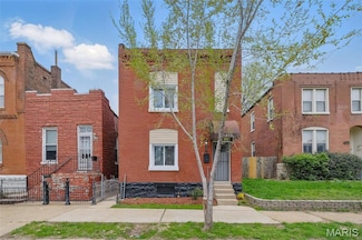 3231 Iowa Ave, Saint Louis, MO 63118
