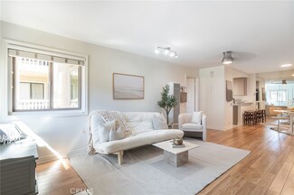 19052 Oceanport Ln Unit 3, Huntington Beach, CA 92648