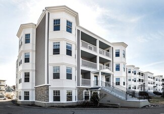15 Park Ave Unit 201, Hull, MA 02045