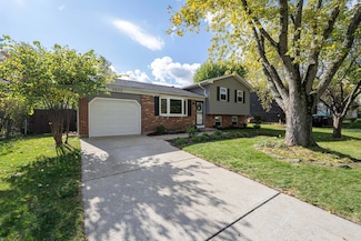 2633 Mcclain Ct, Grove City, OH 43123