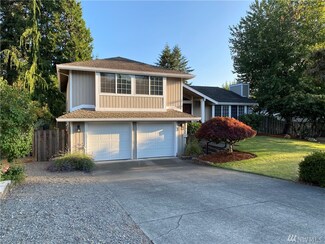 9806 60th St W, University Place, WA 98467