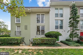 212 G St SW Unit 212, Washington, DC 20024