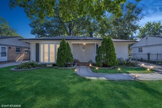 321 E Dennis Rd Unit 2, Wheeling, IL 60090
