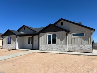 1966 W 4750 N Unit 7, Cedar City, UT 84721