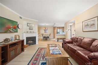 5833 Portsmouth Rd Unit 218, Yorba Linda, CA 92887