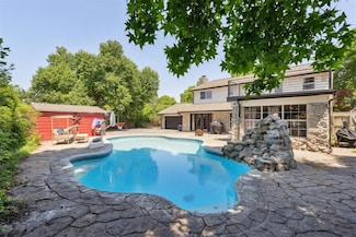 2208 Amber Rd, Oklahoma City, OK 73170