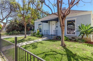 4218 E 10th St, Long Beach, CA 90804