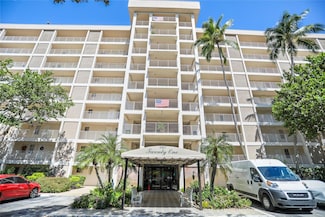 2661 S Course Dr Unit 603, Pompano Beach, FL 33069
