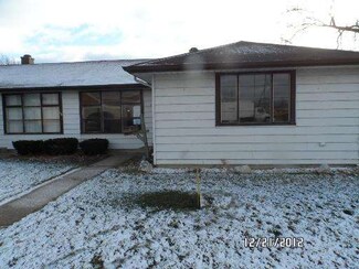 4463 W 87th St, Hometown, IL 60456