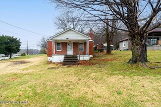 8910 3rd Street Rd, Louisville, KY 40272