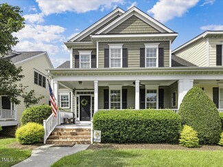 1331 Center St, Apex, NC 27502
