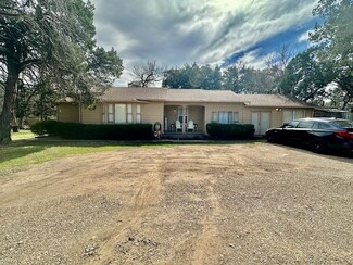 2730 Park Lake Dr, Waco, TX 76708