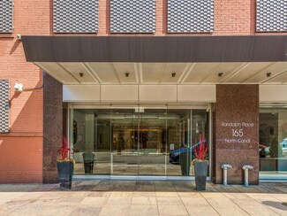165 N Canal St Unit 509, Chicago, IL 60606