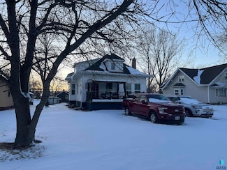 411 Garfield Ave, Willow Lake, SD 57278