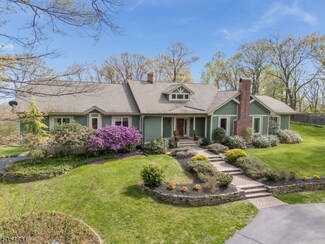 410 Goritz Rd, Milford, NJ 08848