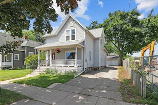 1209 N Lawe St, Appleton, WI 54911
