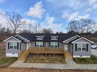 1784 Wendell St, Dalton, GA 30721
