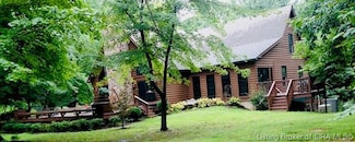 8000 S County Line Rd, Henryville, IN 47126