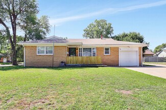 548 N Redbarn Ln, Wichita, KS 67212