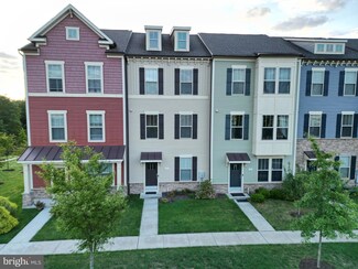 1231 Lawler Dr, Frederick, MD 21702